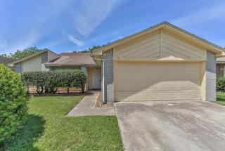 4215 Falcon Meadow Dr, Katy TX  77449-4053 exterior