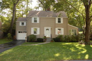 75 Birchwood Rd, Stamford, CT 06907-1904