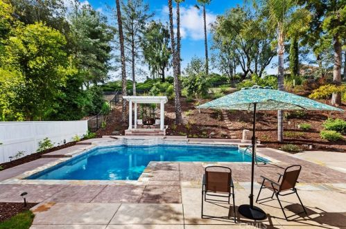 41321 Promenade Chardonnay Hls, Temecula CA  92591-4957 exterior