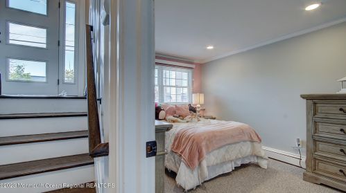 2031 Riviera Pkwy, Point Pleasant Beach NJ  08742-4952 exterior