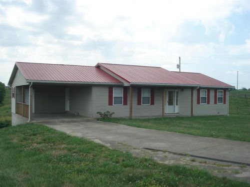 1360 Robinson Renaker Rd, Berry, KY 41003-8528
