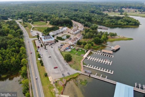 173 Windwood Coves Blvd, Mineral VA  23117-4852 exterior