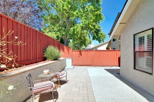 2160 Bayo Claros Cir, Morgan Hill CA  95037-7006 exterior