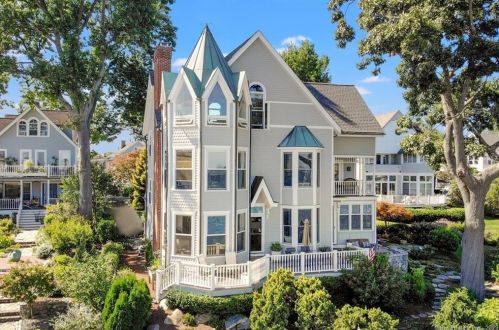 20 Yarmouth Rd, Norwalk CT  06853-1844 exterior