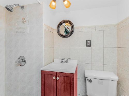 3241 Barker Ave, Bronx NY  10467-6301 exterior