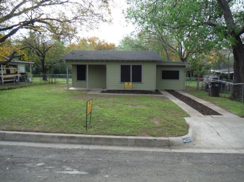 6029 Walnut Dr, Fort Worth, TX 76114-3128