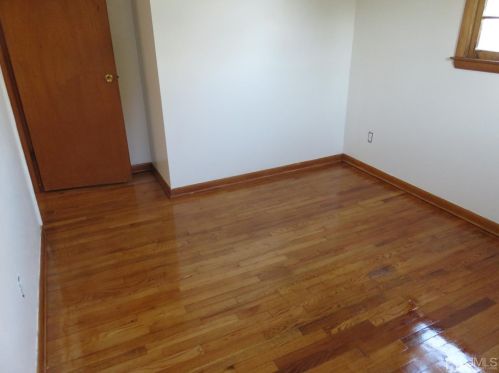 64 Maple St, Perth Amboy NJ  08863-1432 exterior