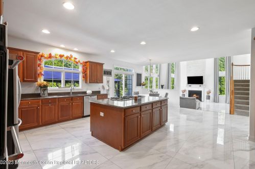 2 Wilson Blvd, Jackson Twp NJ  08527-3433 exterior