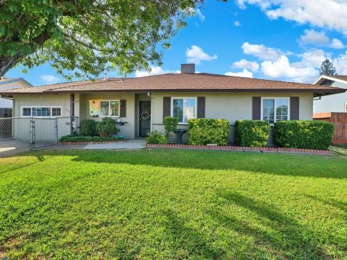 4272 Don Julio Blvd, North Highlands, CA 95660-3837