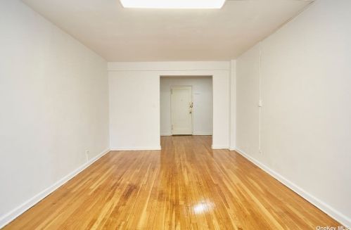 14055 Burden Cres, Jamaica, NY 11435-2339