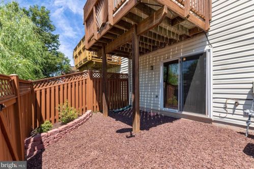 9240 Lorton Valley Rd, Lorton VA  22079-2912 exterior