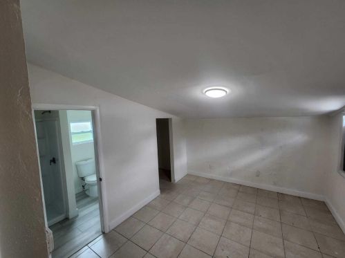 4358 Palm Ave, West Palm Beach, FL 33406-4862