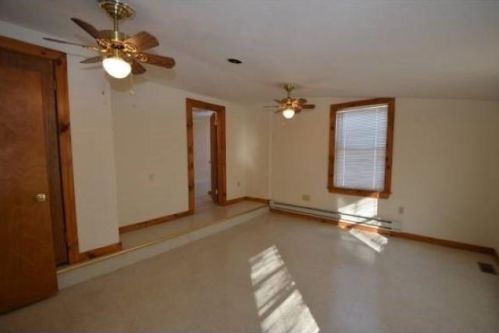 12 Quincy St, Nashua NH  03060-3417 exterior