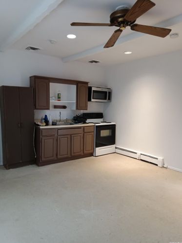 1140 Carlls Straight Path, Huntington Station NY  11746-8017 exterior