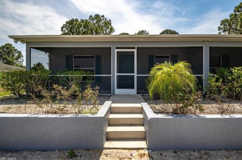5313 26th St, Lehigh Acres, FL 33973-6662