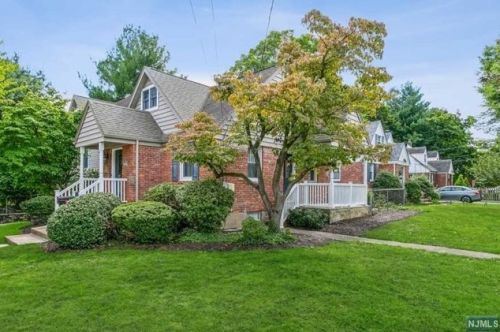 35 Boulevard, Westwood NJ  07675-2042 exterior