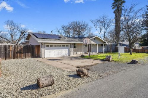 5724 Beech Ave, Citrus Heights, CA 95662-5105