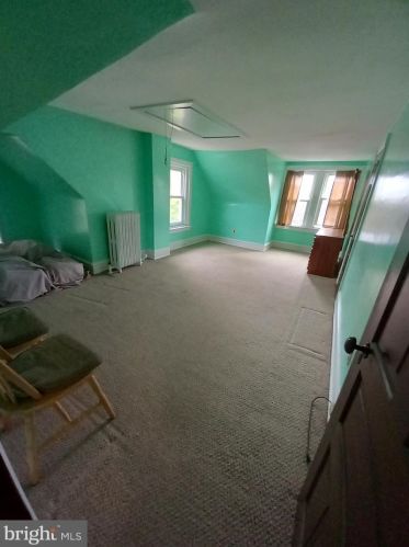 323 Columbia Ave, Lansdale PA 19446-3312 exterior