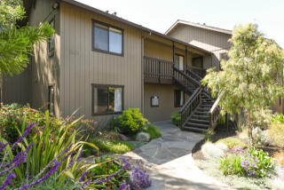 2829 Carmel St, Oakland, CA 94602-3472