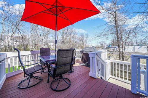 25 Audubon Ave, Holbrook NY  11741-2308 exterior