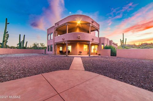 2620 Camino De Oeste, Tucson AZ 85746-9092 exterior