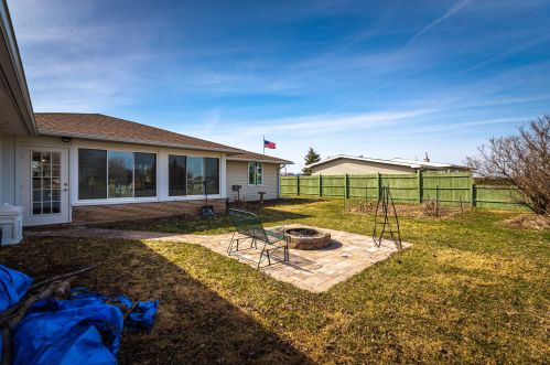 2552 Bainbridge St, La Crosse WI  54603-1112 exterior