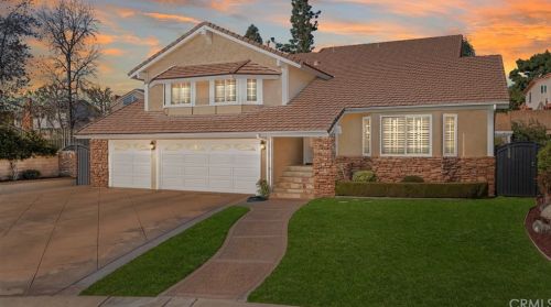 145 Sunflower St, Brea, CA 92821-4724