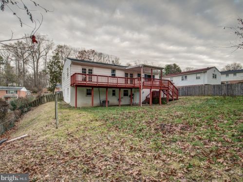 2263 Spinnaker Ct, Woodbridge VA  22192-2129 exterior