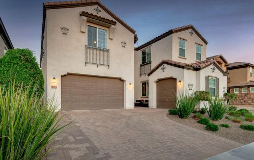 951 Wayne Dr, Chandler, AZ 85225