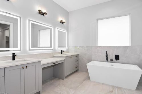 835 11th St, Naples FL  34117-2286 exterior