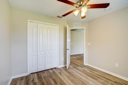 305 25th Ave, Cape Coral FL  33993-7577 exterior