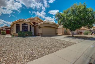 8957 Kathleen Rd, Peoria, AZ 85382-3728