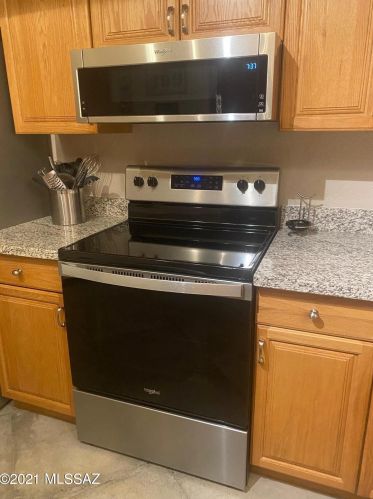 5200 Calle Del Ciervo, Tucson AZ 85750-1812 exterior