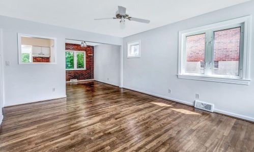 1352 Columbus Ave, Cincinnati, OH 45255-3016