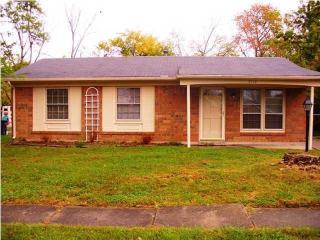 9719 Lake Elkhorn Dr, Louisville, KY 40291-3028