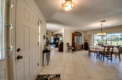3709 6th Ave, Cape Coral, FL 33904-5204