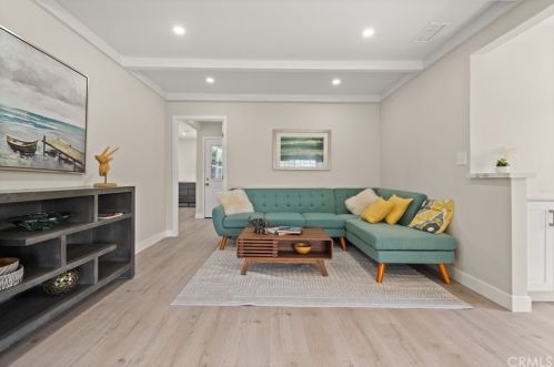 15424 Wilton Pl, Gardena CA  90249-4729 exterior