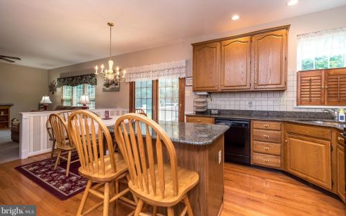 2236 Lilac Ln, Jamison PA  18929-1203 exterior