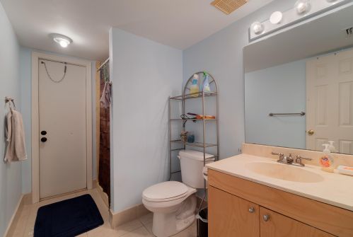 5886 Golden Eagle Cir, West Palm Beach FL  33418-1528 exterior