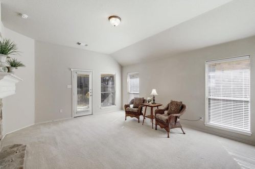 12828 Appaloosa Chase Dr, Austin TX  78732-1971 exterior