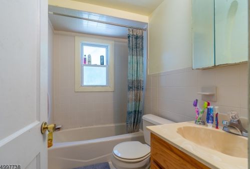 375 Hollywood Ave, Industrial Hillside NJ  07205-2713 exterior