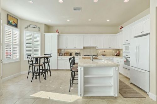 2058 Katnich Ln, Lodi CA  95242-4805 exterior