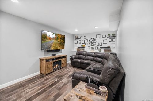 22 Pembrooke Ct, Tompkins Corners NY  10579-3247 exterior