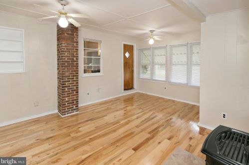 1104 Howard Ave, Gloucester NJ  08031-1534 exterior