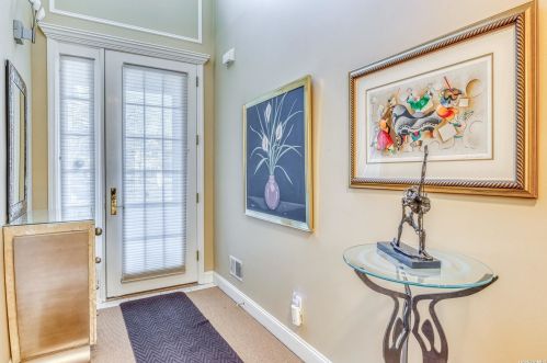 409 Madeira Blvd, Huntington Station, NY 11747-5294