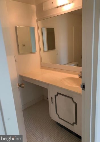 2311 Pimmit Dr, Falls Church VA  22043-2809 exterior