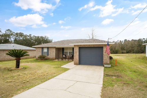 5909 Gillum Rd, Milton, FL 32570-4015