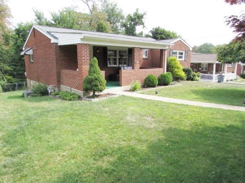745 Clearview Dr, Verona, PA 15147-2952
