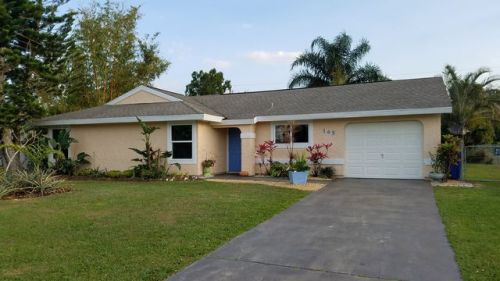 145 Capri Ave, Sebastian, FL 32958-5609