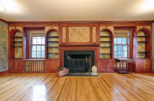 465 Rochambeau Ave, Providence RI 02906-1908 exterior